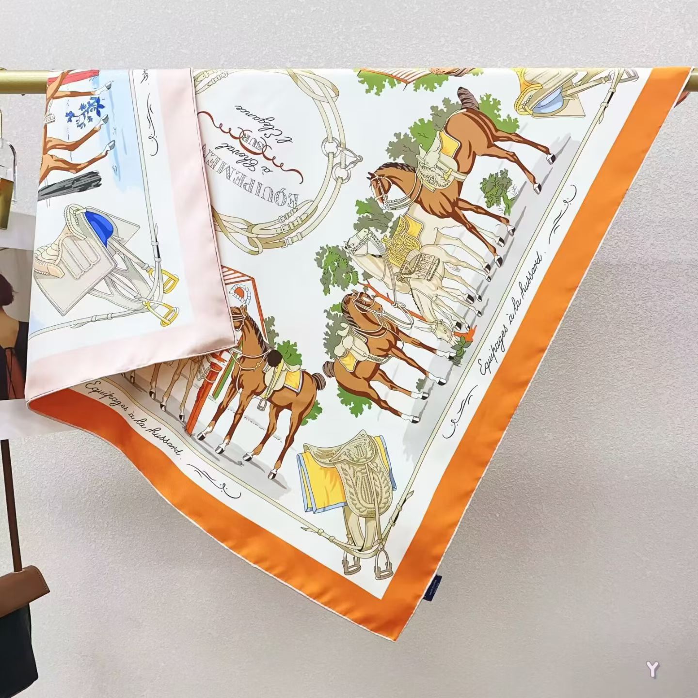 [ Equestrian Horse Parade ] 100% Real Silk Twill 90x90cm – 77g (with Pack) Square Scarf Wholesale