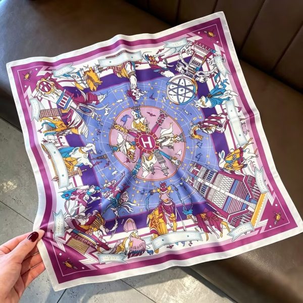 [ Luxury Carousel ] 100% Real Silk Bandana 53x53cm - Premium 22g Mulberry Silk Square Scarf