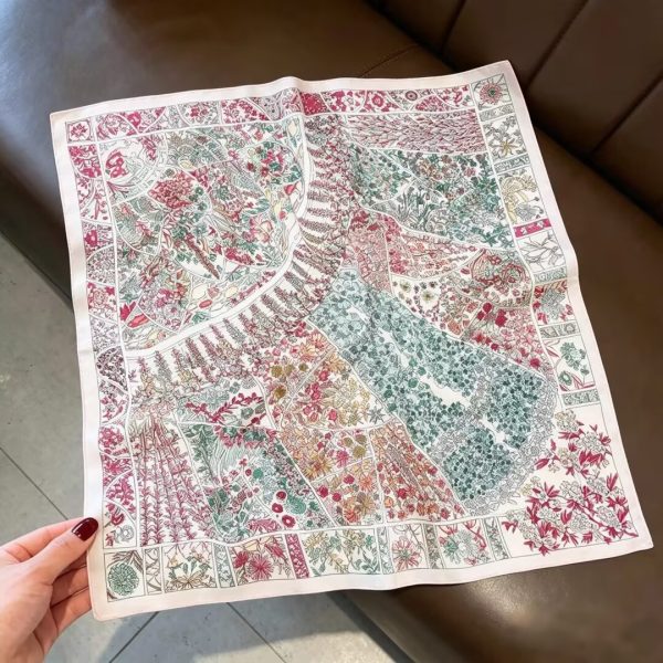 [ Secret Garden ] 100% Real Silk Bandana 53x53cm - Premium 22g Mulberry Silk Square Scarf