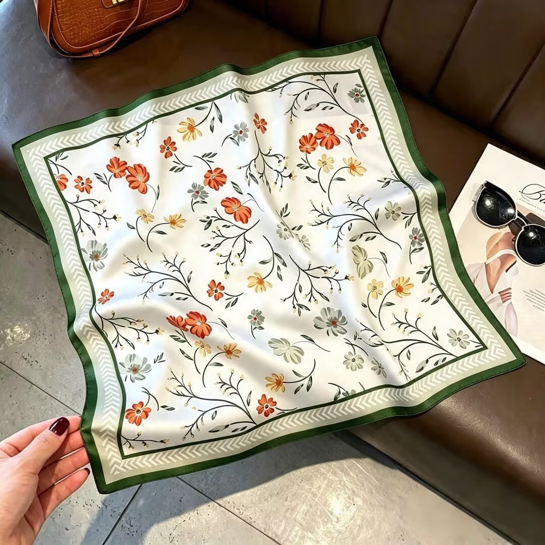 [ Meadow Botanical ] 100% Real Silk Bandana 53x53cm - Premium 22g Mulberry Silk Square Scarf