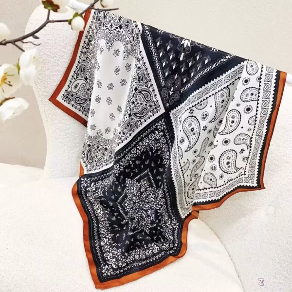 [ Classic Four-Grid Paisley Bandana ] 100% Real Silk Bandana 70x70cm – Premium 33g Mulberry Silk Square Scarf
