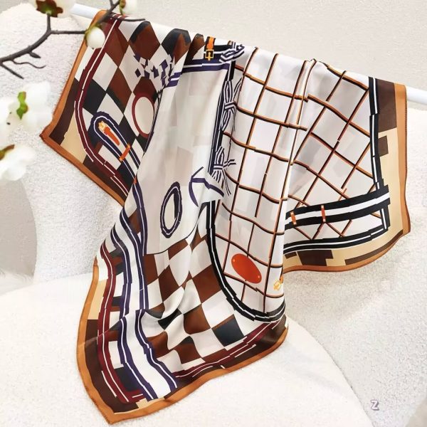 [ French Baroque Royal Chains ] 100% Real Silk Bandana 70x70cm – Premium 33g Mulberry Silk Square Scarf