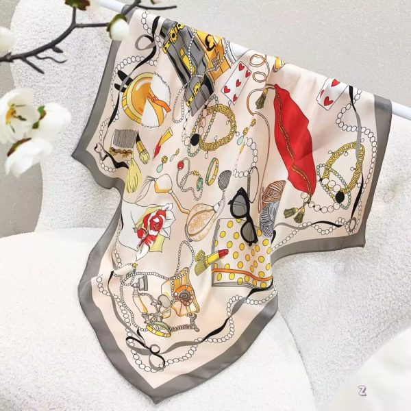 [ French Chic Vanity Items & Charms ] 100% Real Silk Bandana 70x70cm – Premium 33g Mulberry Silk Square Scarf