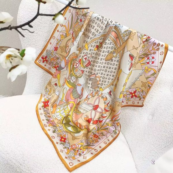 [ Vintage Monogram & Hot Air Balloon ] 100% Real Silk Bandana 70x70cm – Premium 33g Mulberry Silk Square Scarf