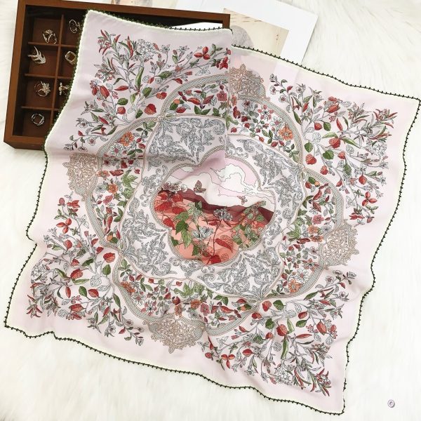[ French Romantic Botanical Garden ] 100% Real Crepe de Chine Satin Silk Bandana 70x70cm – Heavyweight 50g Square Scarf with Scalloped Lace Border