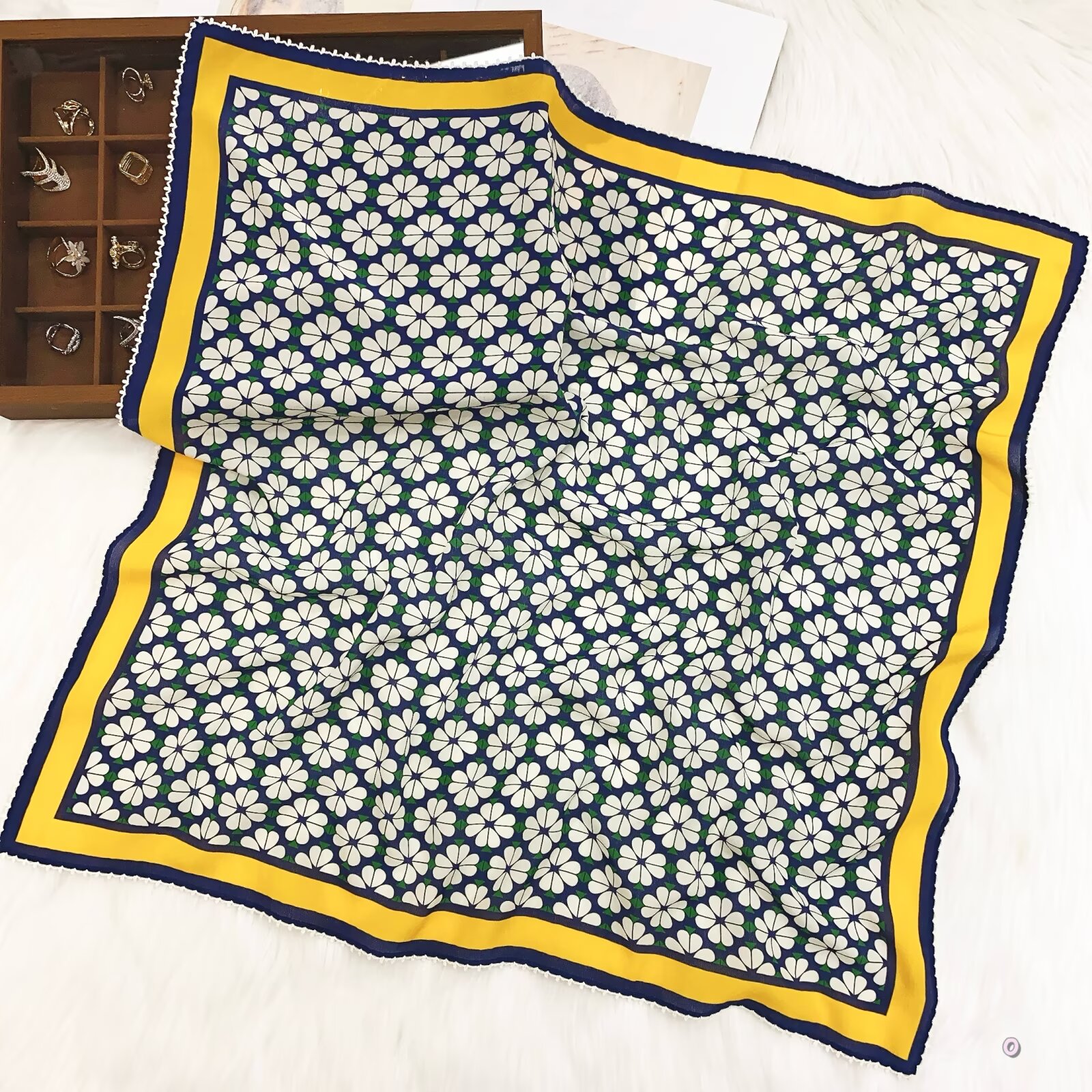 [ Modern Pop Art Daisy Matrix ] 100% Real Crepe de Chine Satin Silk Bandana 70x70cm – Heavyweight 50g Square Scarf with Scalloped Lace Border