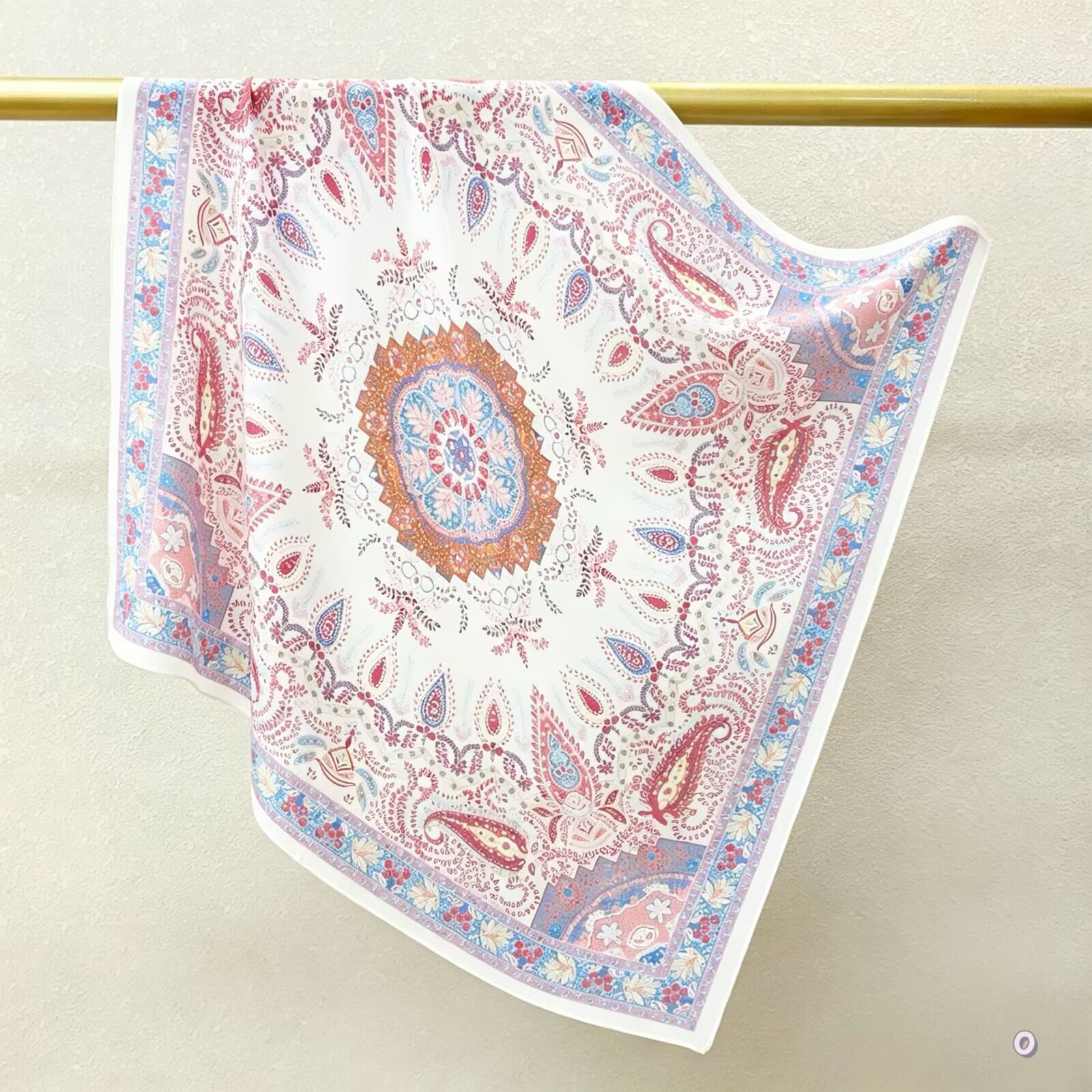 [ Classic Luxury Paisley Motif ] 100% Real Crepe de Chine Satin Silk Bandana 70x70cm – Heavyweight 35g Square Scarf with Neat Tailored Edges