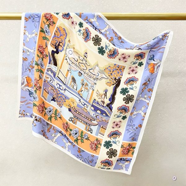 [ French Vintage Chinoiserie Garden ] 100% Real Crepe de Chine Satin Silk Bandana 70x70cm – Heavyweight 35g Square Scarf with Neat Tailored Edges