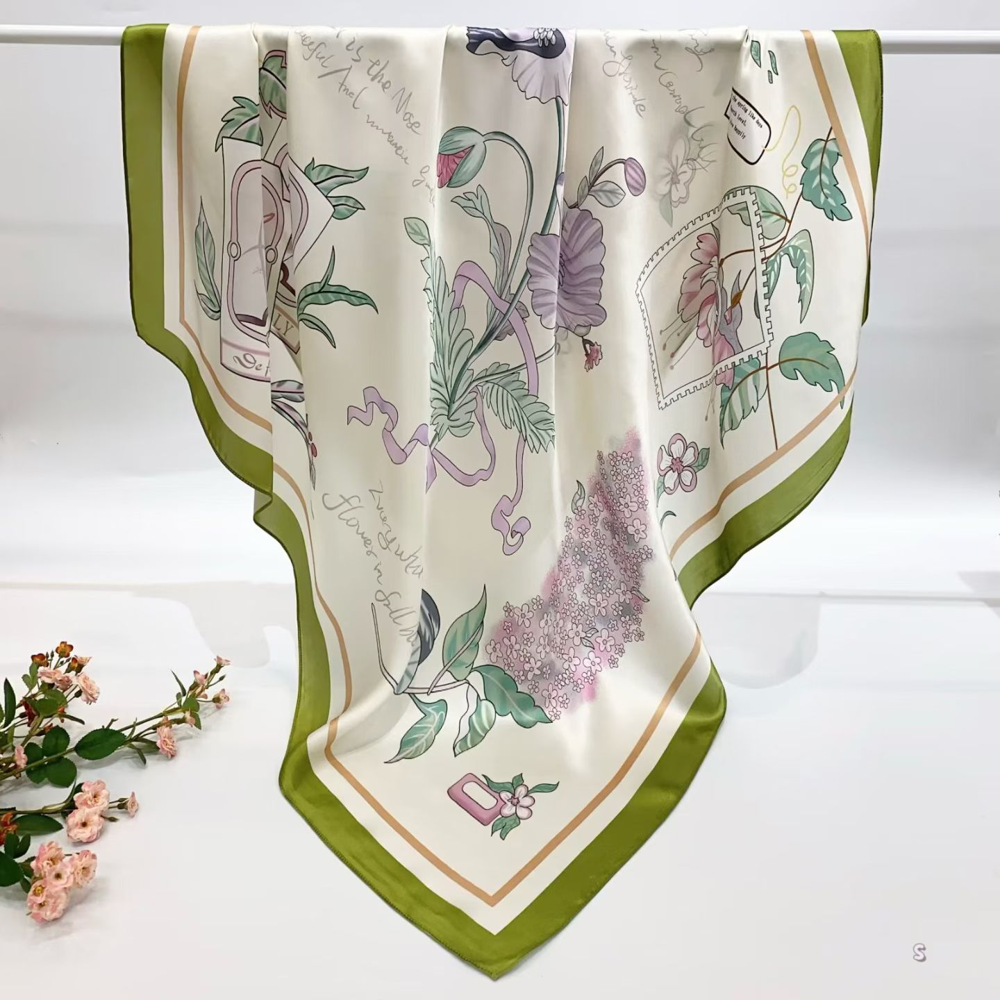 [ French Vintage Perfume & Botanicals ] 100% Real Silk Crepe Satin 90x90cm – Heavyweight 55g (with Pack) Square Scarf Wholesale